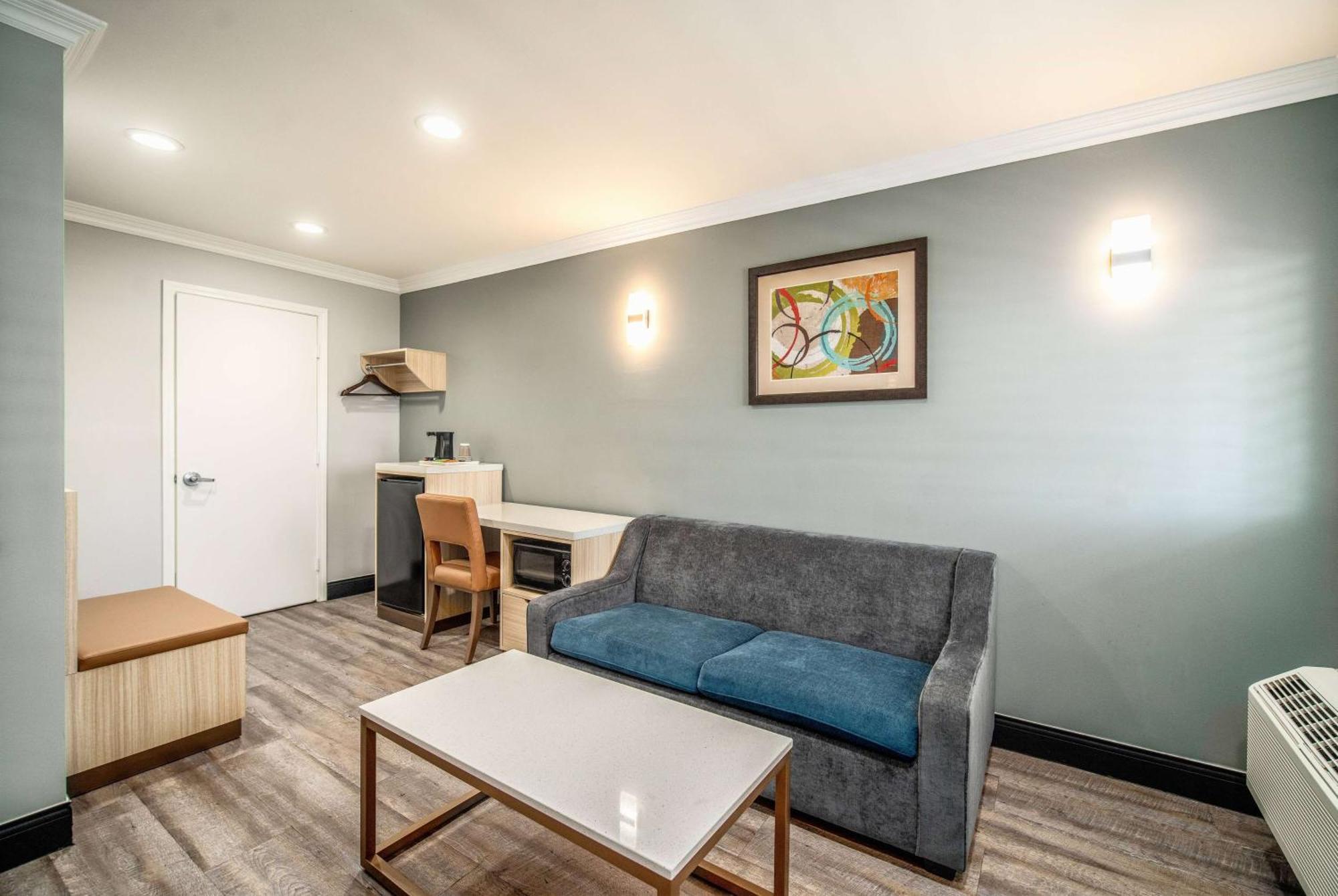 Travelodge Inn & Suites By Wyndham Bell Los Angeles Area Buitenkant foto