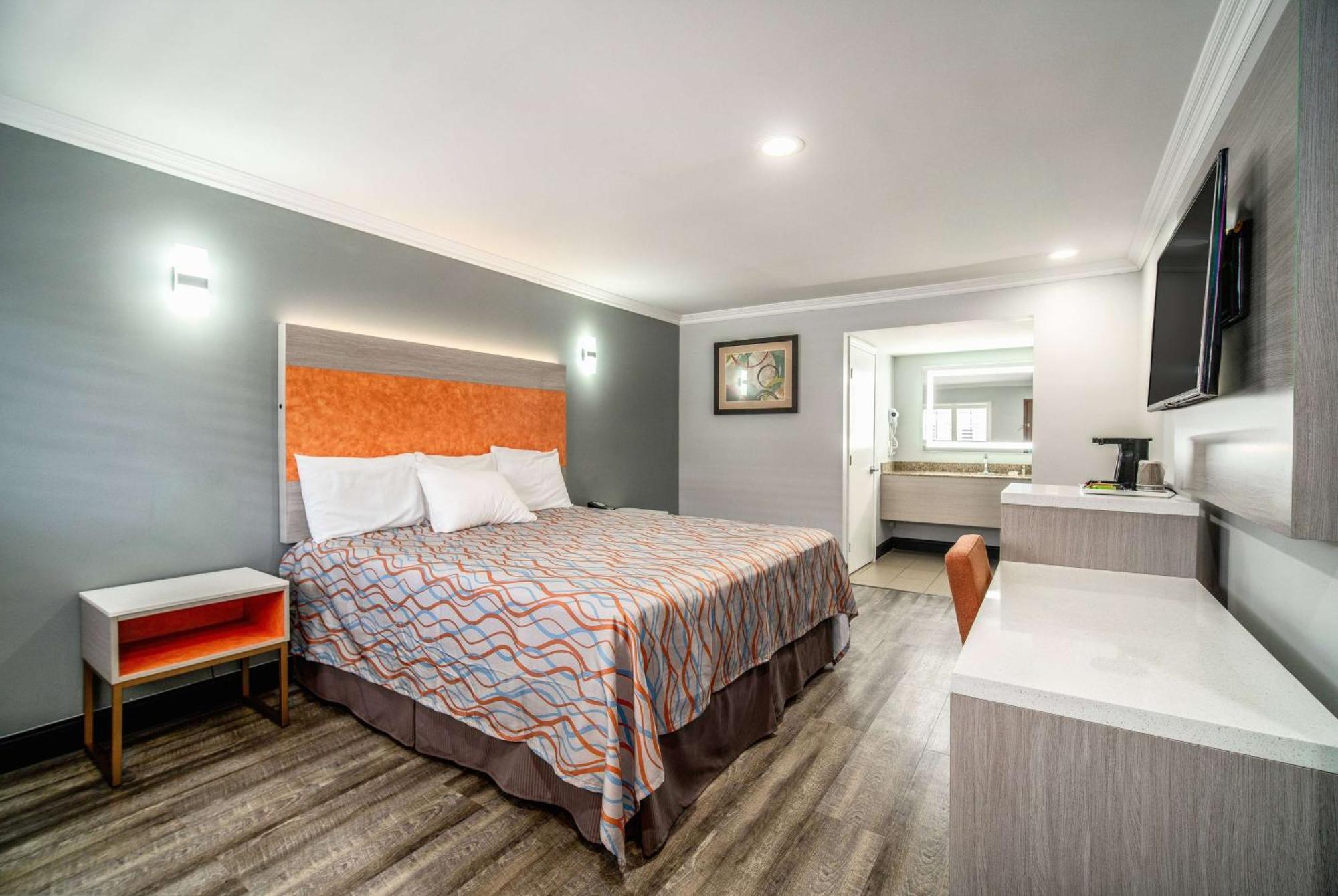 Travelodge Inn & Suites By Wyndham Bell Los Angeles Area Buitenkant foto